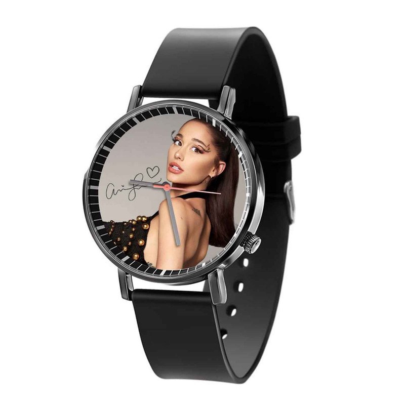 Ariana Grande 14